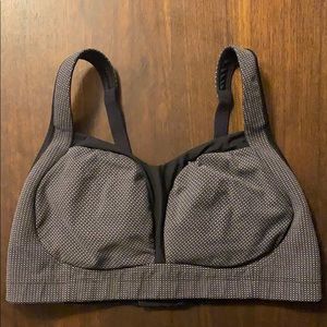 Lululemon wireless sports bra size XL